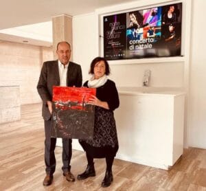 Ciro-Cacciola-e-Mariangela-Calabrese-300x278 Con la donazione di Mariangela Calabrese aumenta la collezione del MAV