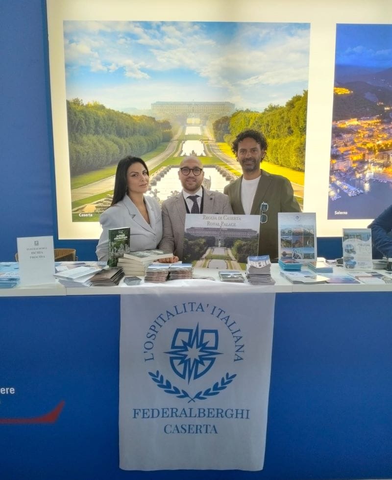 Da-sx-Claudia-Riccardi-Sebastiano-Simone-e-Salvatore-Esposito-low Territorio ed eccellenze locali: Federalberghi Confcommercio Caserta al TTG di Rimini