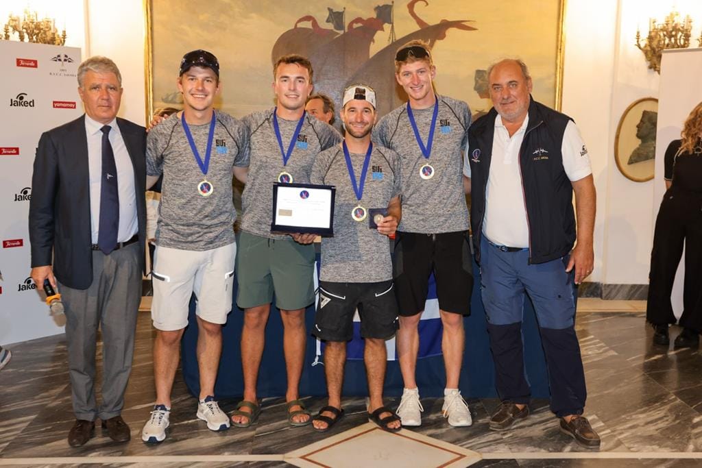 Image-2024-10-27-at-17.56.34-Copy Vela, la Svizzera trionfa all'European Match Race Tour 2024 al Circolo Savoia