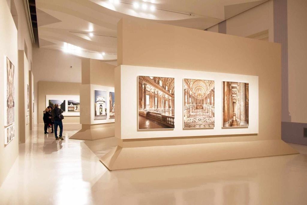 Mostra-Visioni-Reggia-di-Caserta-Copy Pozzuoli Foto Fest: Luciano D'Inverno e Luciano Romano protagonisti dell'Anteprima