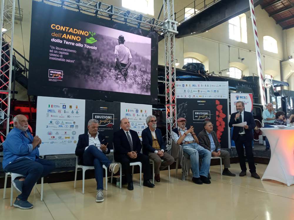 contadino-1-low Carlo Petrini (Slow Food) a Eruzioni del Gusto: Reddito di cittadinanza per il lavoro agricolo