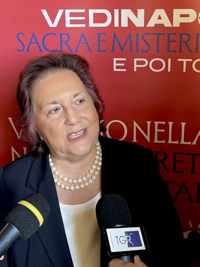 2-7-low-768x1024 Vedi Napoli Sacra e Misteriosa e poi torni: viaggio nella Città Segreta verso il Natale