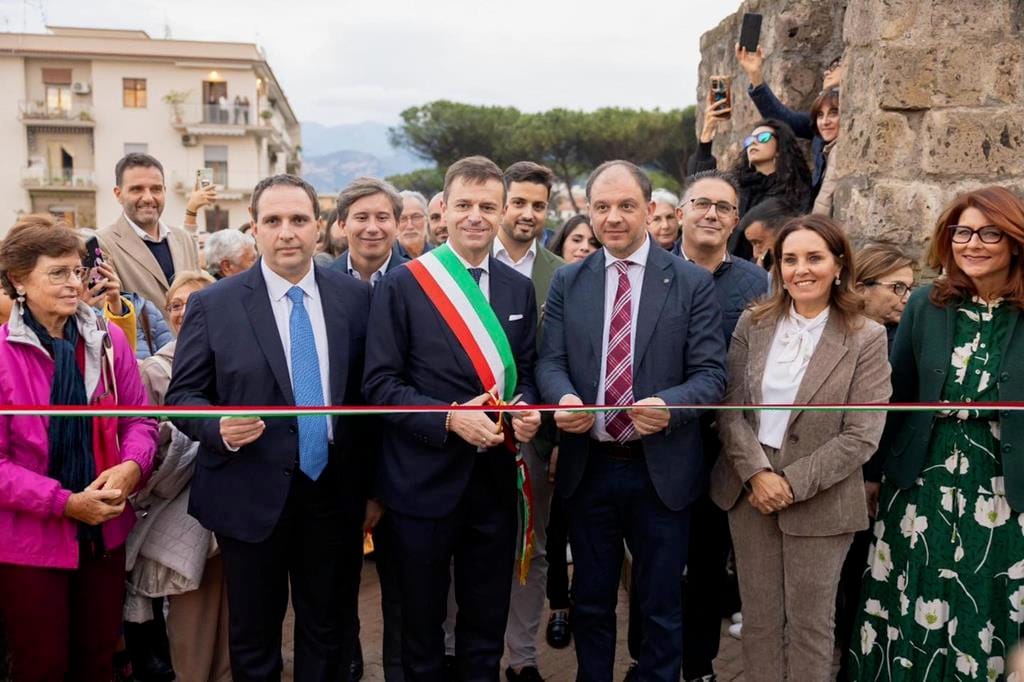 466020178_1092825232852974_5583458078204012732_n-Copy Sorrento riscopre le antiche Mura Vicereali: un viaggio nella storia per cittadini e visitatori